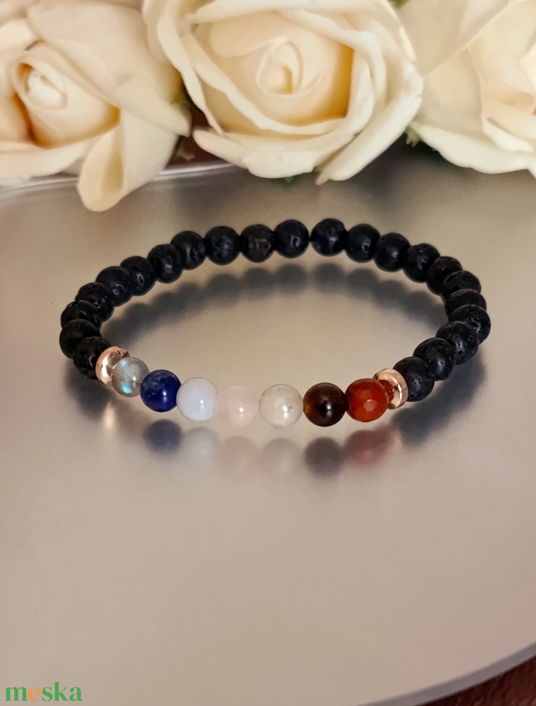 Női csakra karkötő lávakő alapon � egyensúly és tudatos jelenlét, aroma ékszer - ékszer - karkötő - ásványkarkötő - Meska.hu