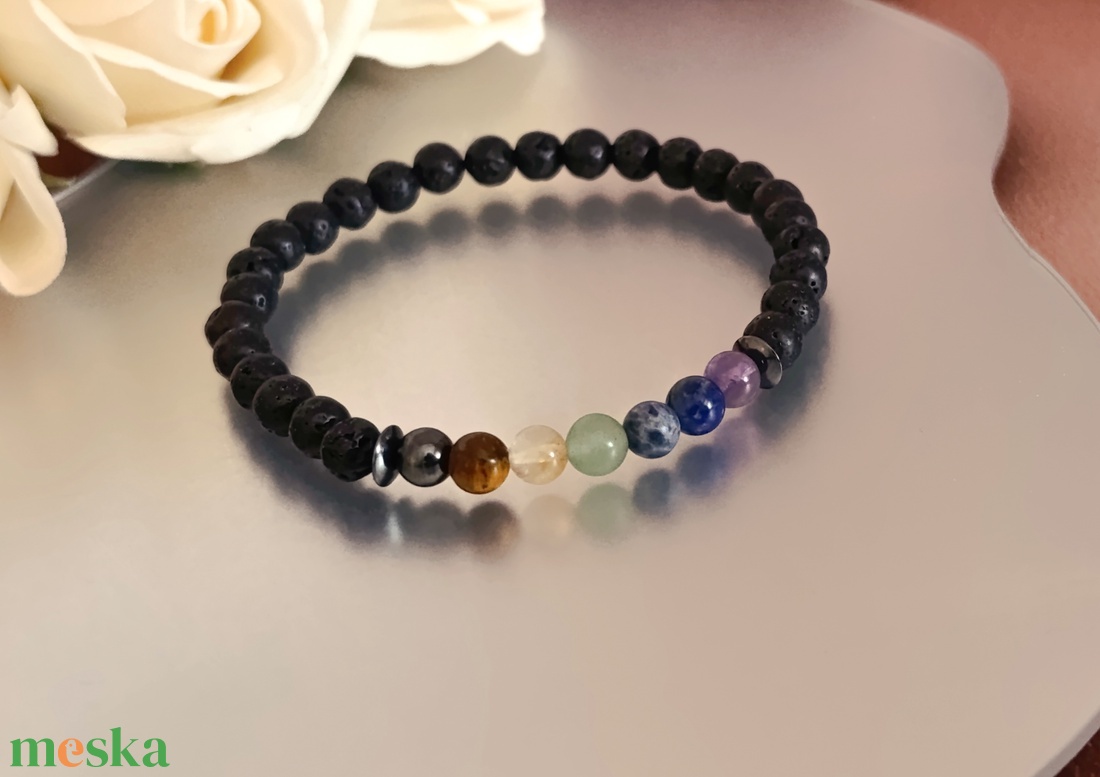 Férfi csakra karkötő lávakő alapon, hematit korongokkal - ékszer - karkötő - ásványkarkötő - Meska.hu