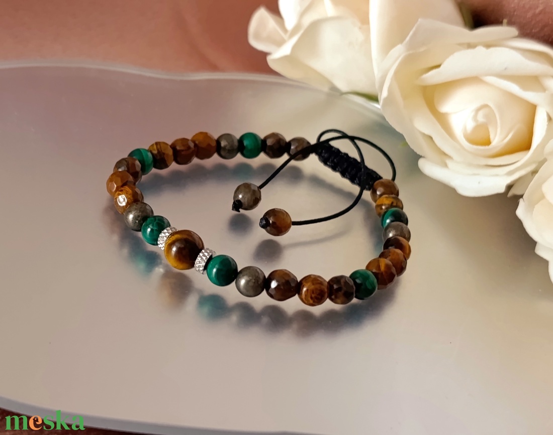 Bőségtudat - átalakulás - kitartás állítható ásvámykarkötő malachittal, tigrisszemmel és pirittel - ékszer - karkötő - ásványkarkötő - Meska.hu