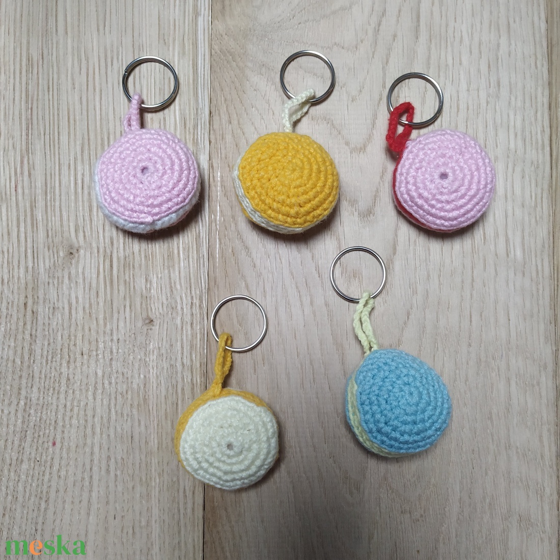 Horgolt macaron kulcstartó - táska & tok - kulcstartó & táskadísz - kulcstartó - Meska.hu Horgolt macaron kulcstartó - táska & tok - kulcstartó & táskadísz - kulcstartó - Meska.hu