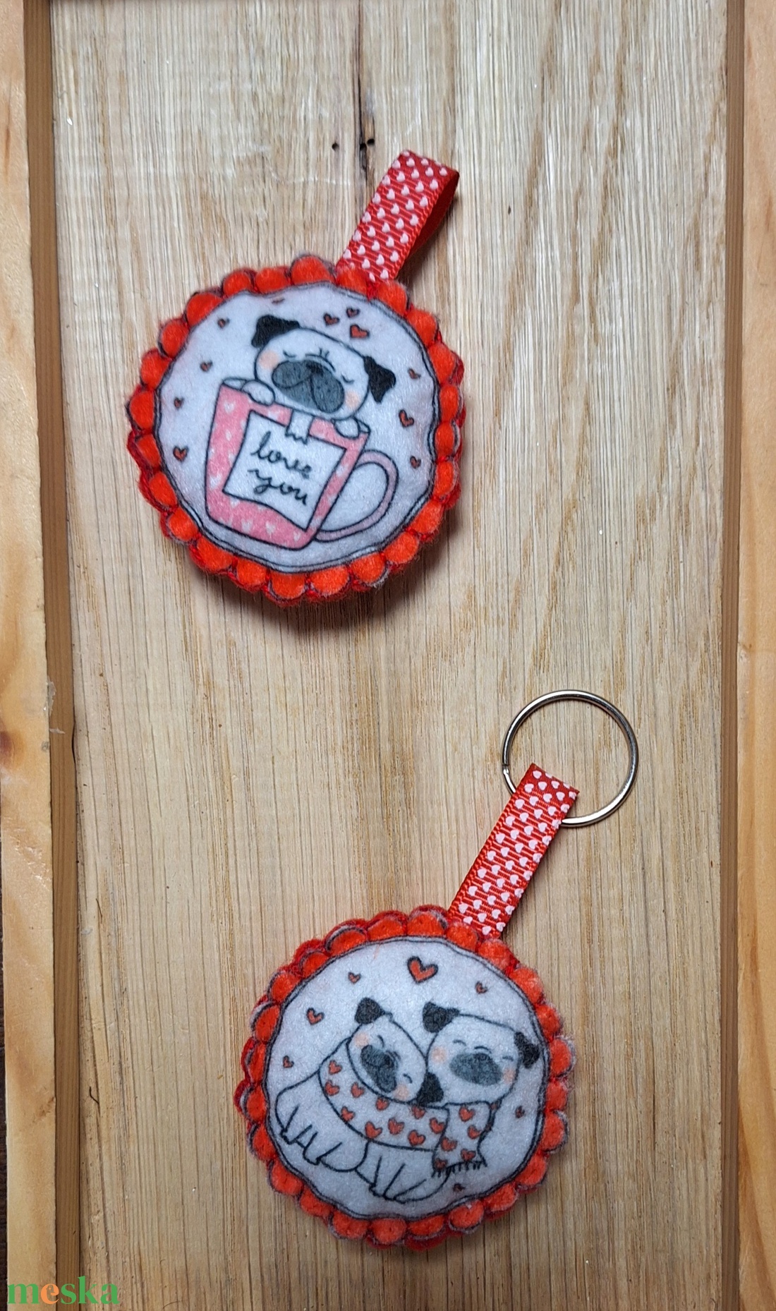 Filc szerelmes kutyák kulcstartó, táskadísz, függődísz - táska & tok - kulcstartó & táskadísz - kulcstartó - Meska.hu
