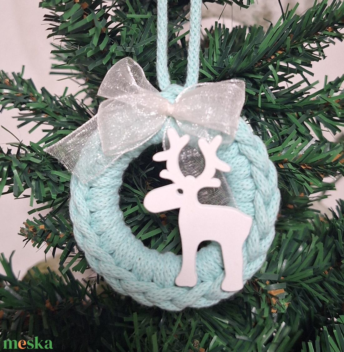 Horgolt karácsonyi  díszek  - karácsony - karácsonyi lakásdekoráció - karácsonyfadíszek - Meska.hu