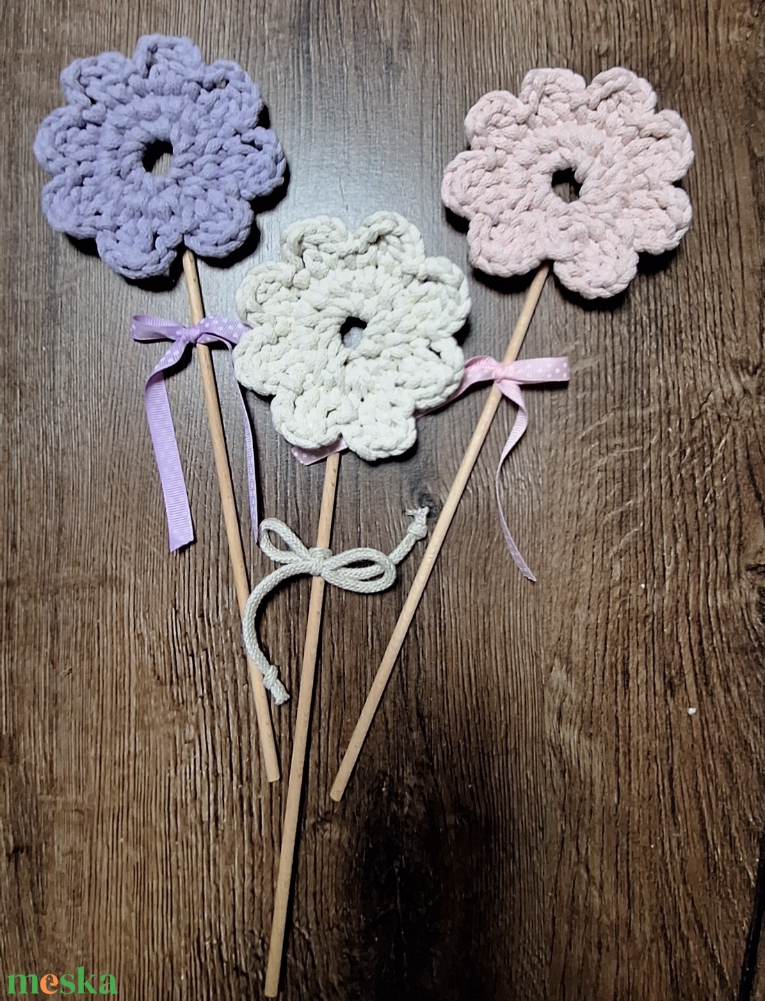 Horgolt  virág.  - otthon & életmód - virágdekoráció - virágok - szálas virág - Meska.hu