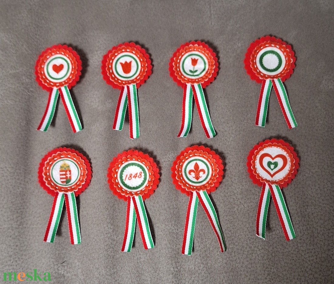 Filc kokárda, nemzetiszínű. - ékszer - kitűző és bross - Meska.hu