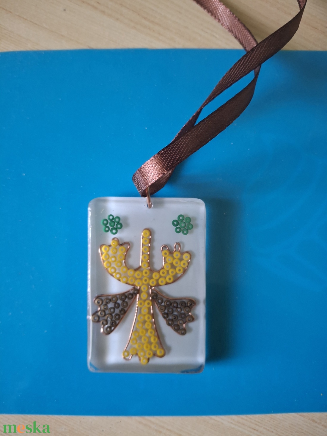 Medál szallaggal - ékszer - nyaklánc - medál - Meska.hu