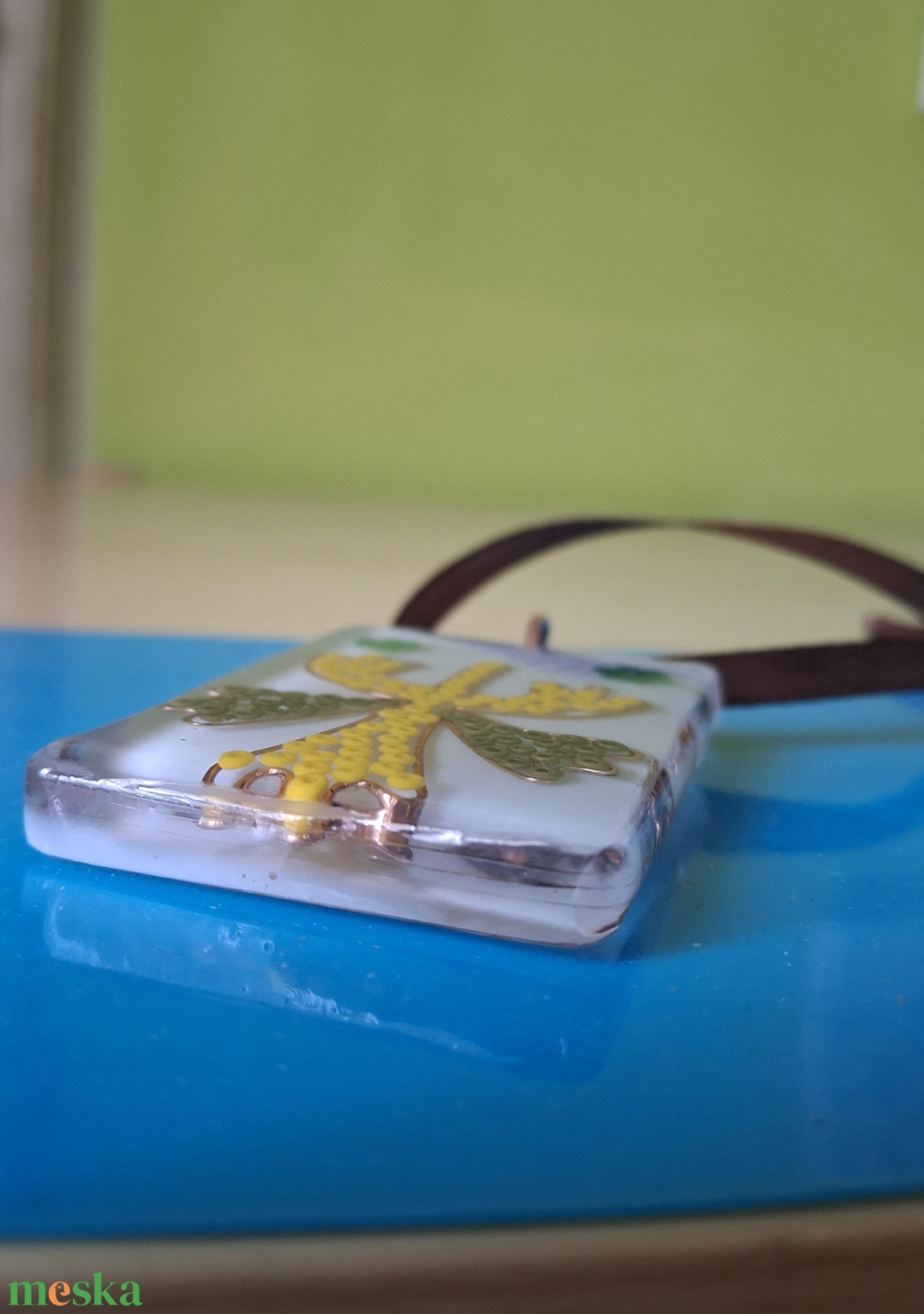 Medál szallaggal - ékszer - nyaklánc - medál - Meska.hu