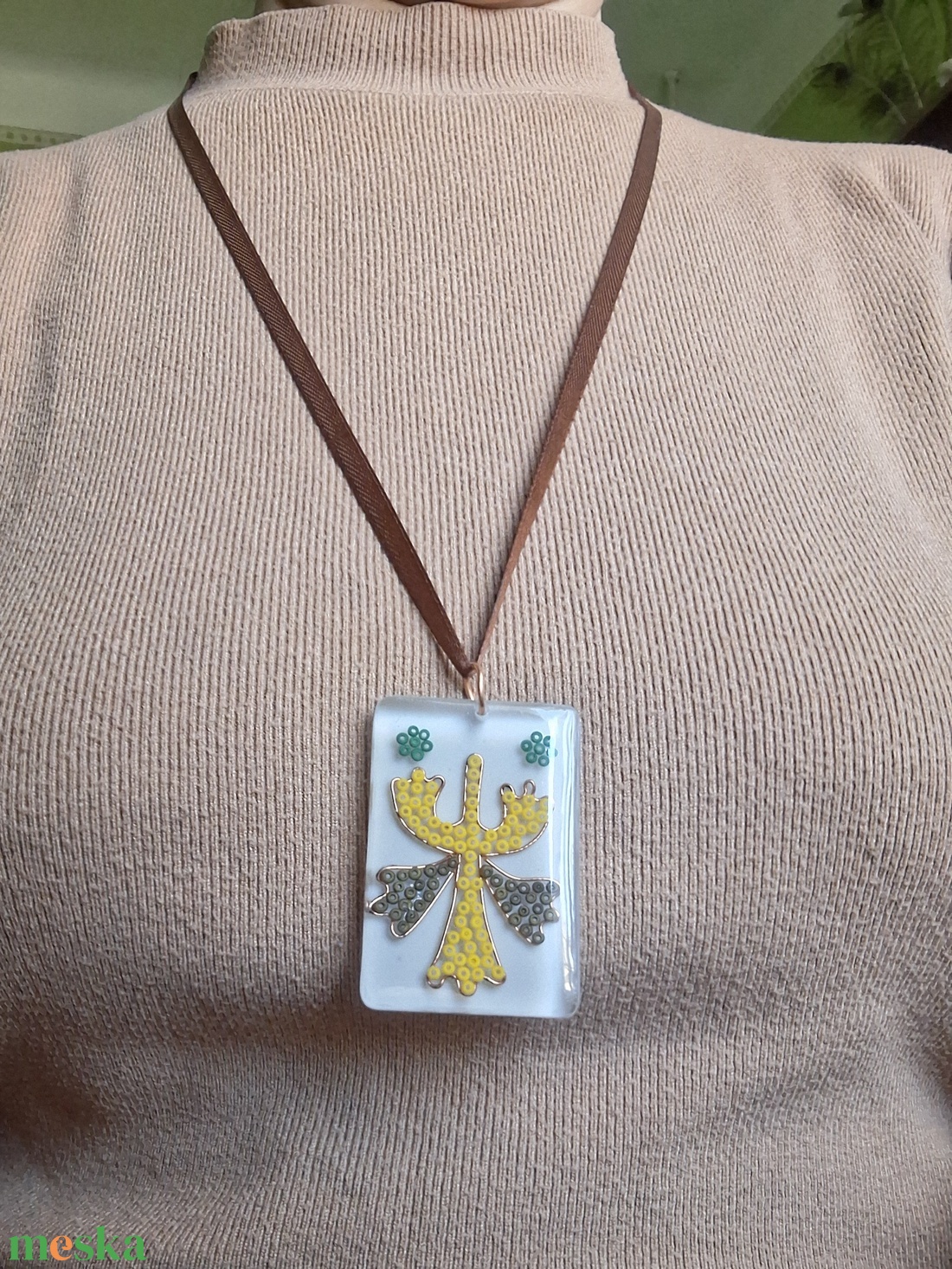 Medál szallaggal - ékszer - nyaklánc - medál - Meska.hu