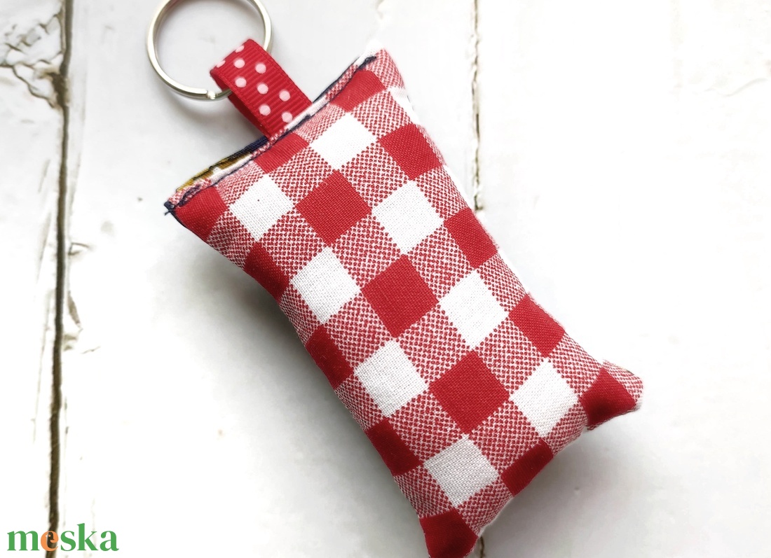 Őszi gomba mintás kulcstartó - táska & tok - kulcstartó & táskadísz - kulcstartó - Meska.hu Őszi gomba mintás kulcstartó - táska & tok - kulcstartó & táskadísz - kulcstartó - Meska.hu