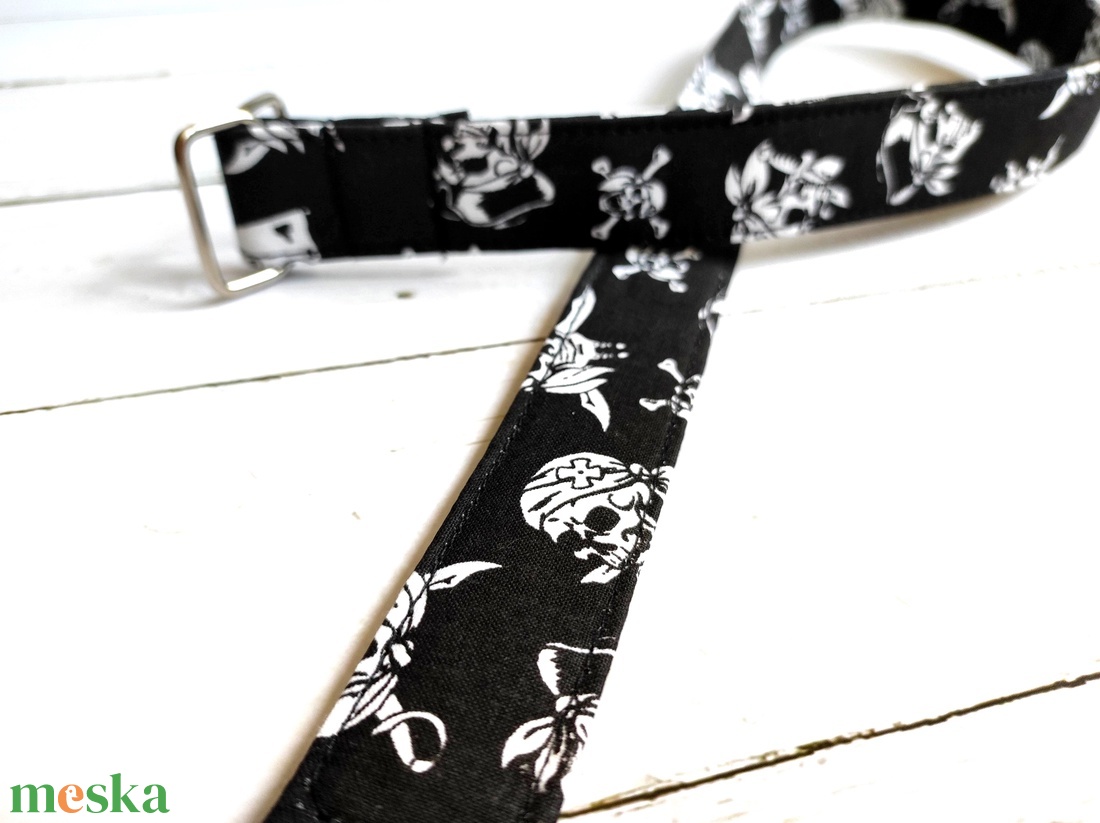 Halloween kalóz mintás gyereköv - otthon & életmód - dekoráció - halloween - halloweeni jelmez és kiegészítők - Meska.hu