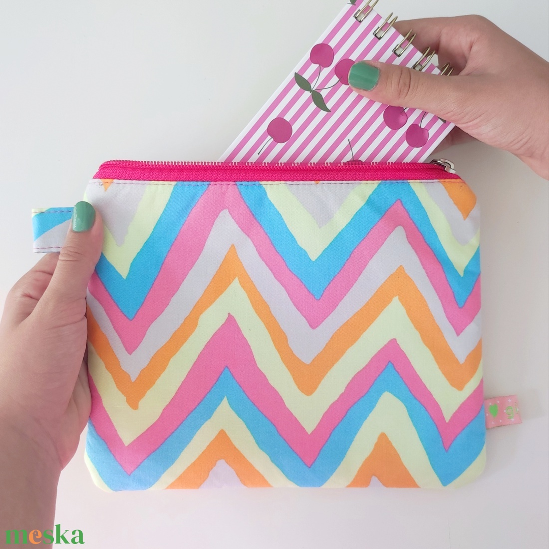 Színes női neszesszer  rikító Summer Vibes MIDI (21x17 cm) - táska & tok - neszesszer - Meska.hu