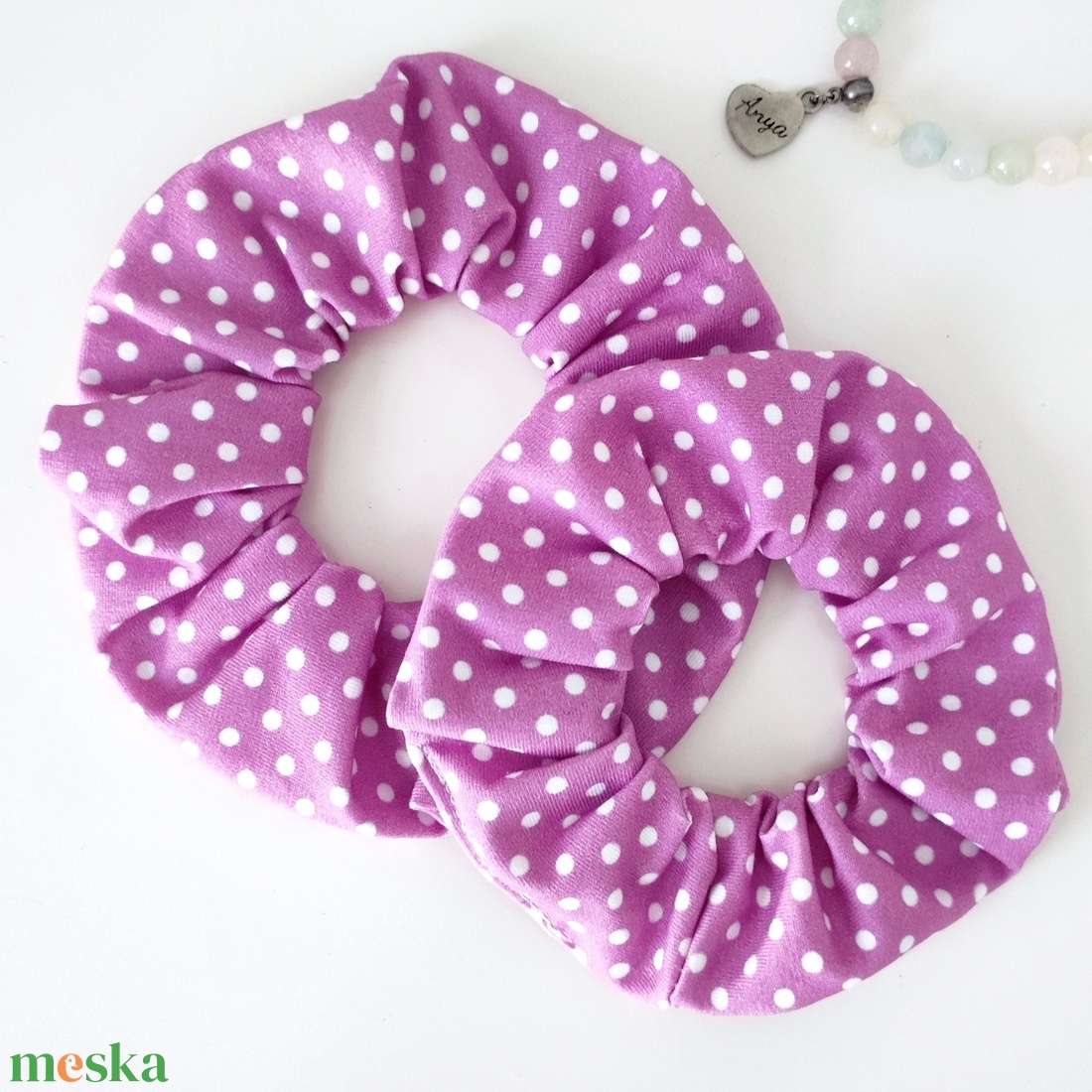 Lila pöttyös scrunchie hajgumi anya lánya szett - M-es - ruha & divat - hajdísz & hajcsat - hajgumi - Meska.hu Lila pöttyös scrunchie hajgumi anya lánya szett - M-es - ruha & divat - hajdísz & hajcsat - hajgumi - Meska.hu