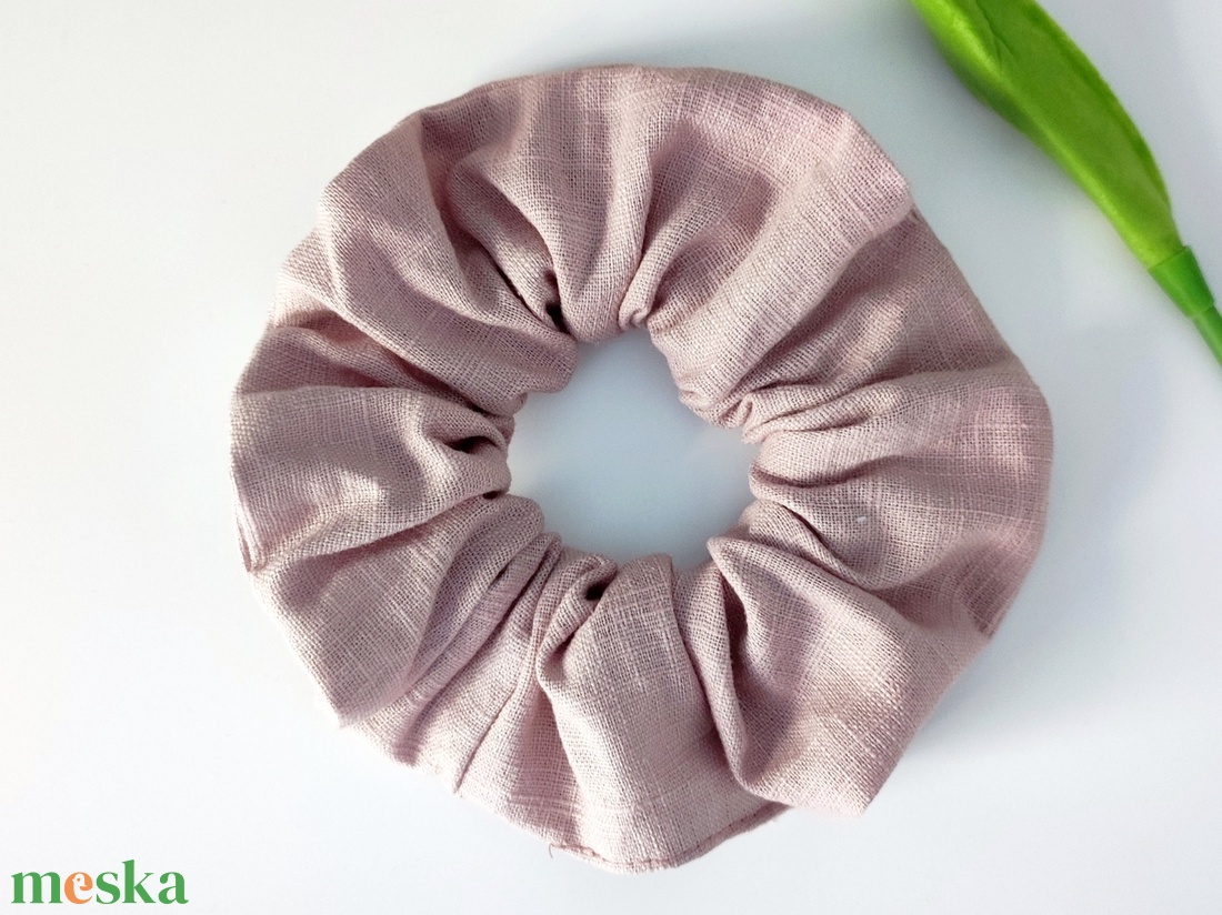 Természetes len scrunchie hajgumi - M-es - ruha & divat - hajdísz & hajcsat - hajgumi - Meska.hu