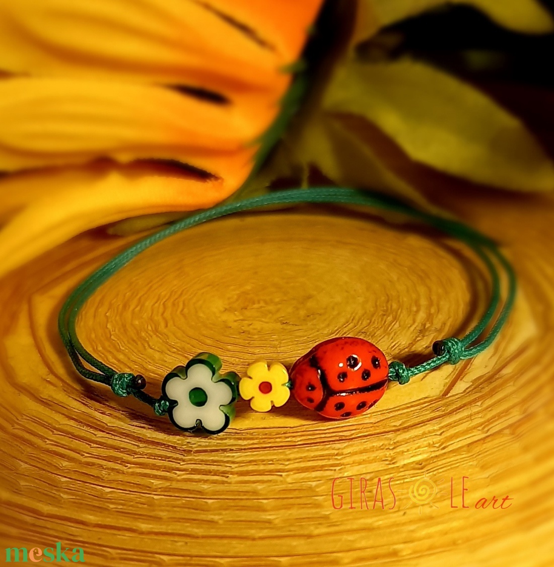 Kiskertem millefiori zsinórka - ékszer - karkötő - gyöngyös karkötő - Meska.hu Kiskertem millefiori zsinórka - ékszer - karkötő - gyöngyös karkötő - Meska.hu