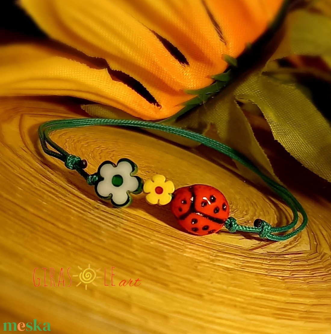 Kiskertem millefiori zsinórka - ékszer - karkötő - gyöngyös karkötő - Meska.hu Kiskertem millefiori zsinórka - ékszer - karkötő - gyöngyös karkötő - Meska.hu