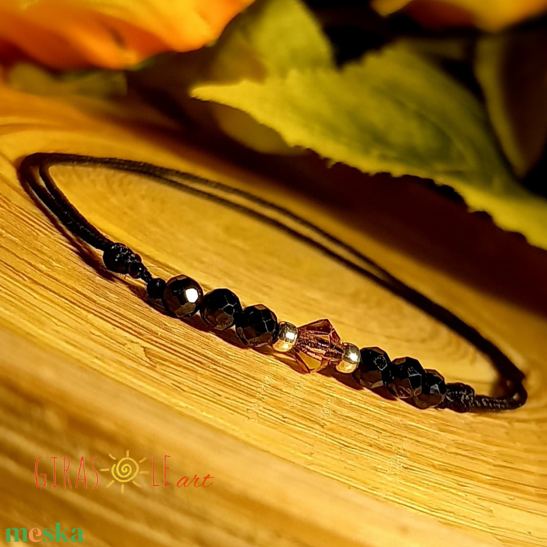 Spinell zsinórka karkötő gyöngyökkel - ékszer - karkötő - ásványkarkötő - Meska.hu