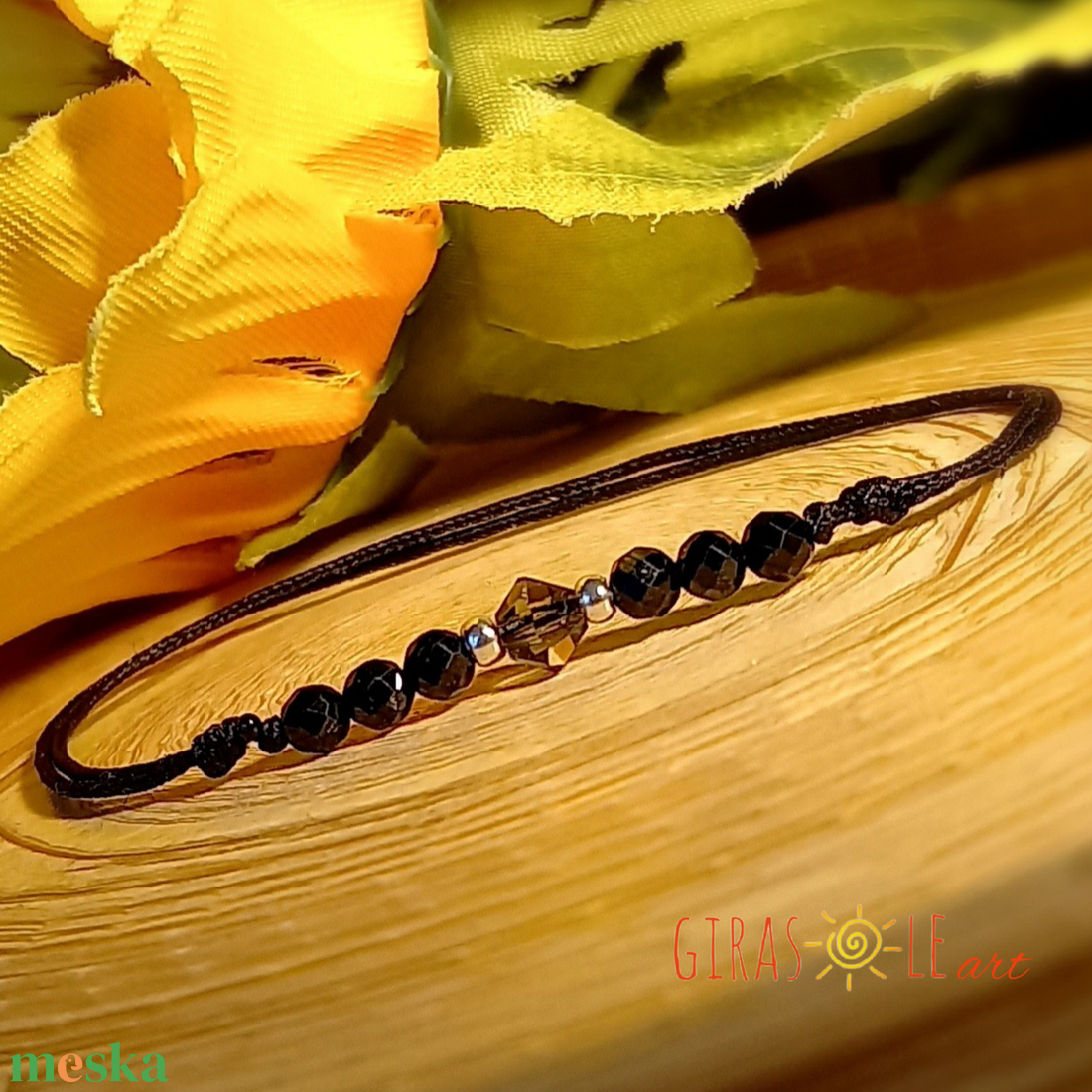 Spinell zsinórka karkötő gyöngyökkel - ékszer - karkötő - ásványkarkötő - Meska.hu