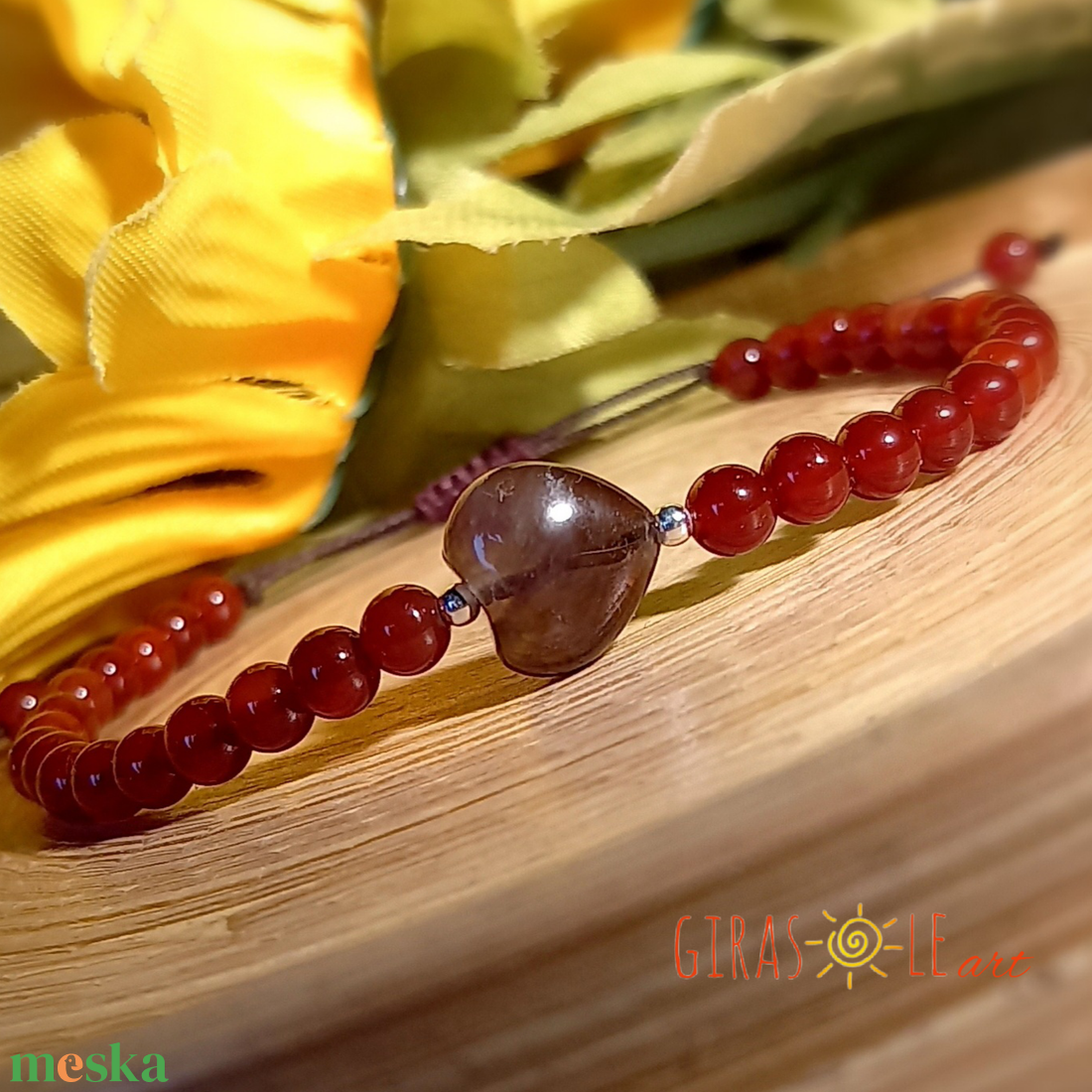 Szívecske - karneol-ametiszt karkötő  - ékszer - karkötő - ásványkarkötő - Meska.hu