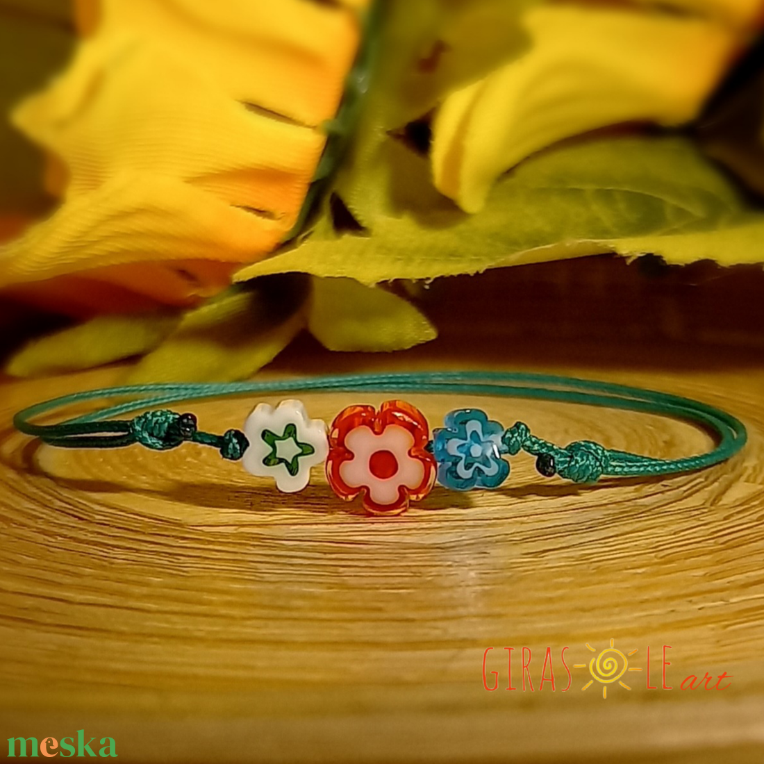 Kiskertem millefiori zsinórka - ékszer - karkötő - gyöngyös karkötő - Meska.hu