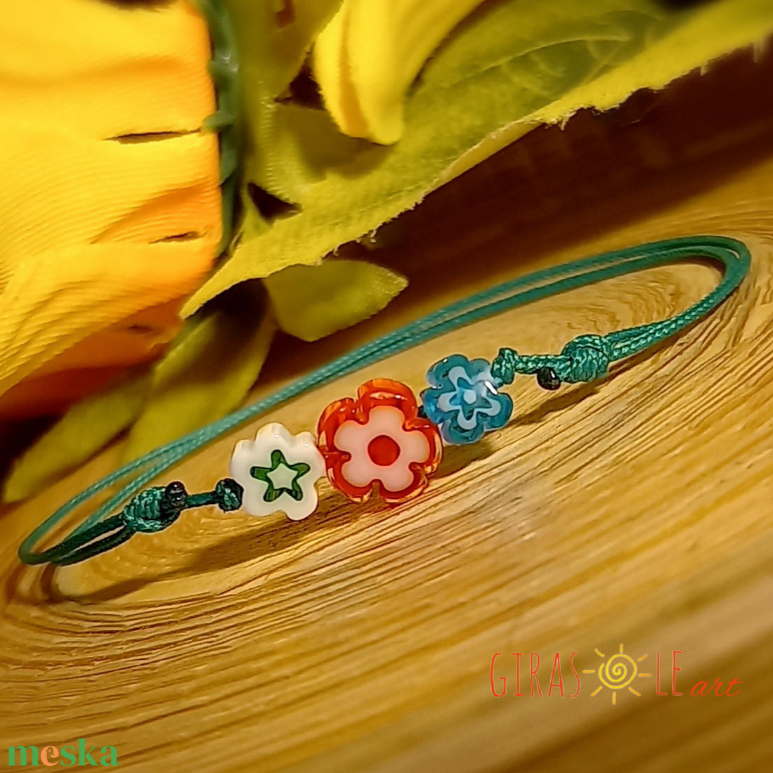 Kiskertem millefiori zsinórka - ékszer - karkötő - gyöngyös karkötő - Meska.hu