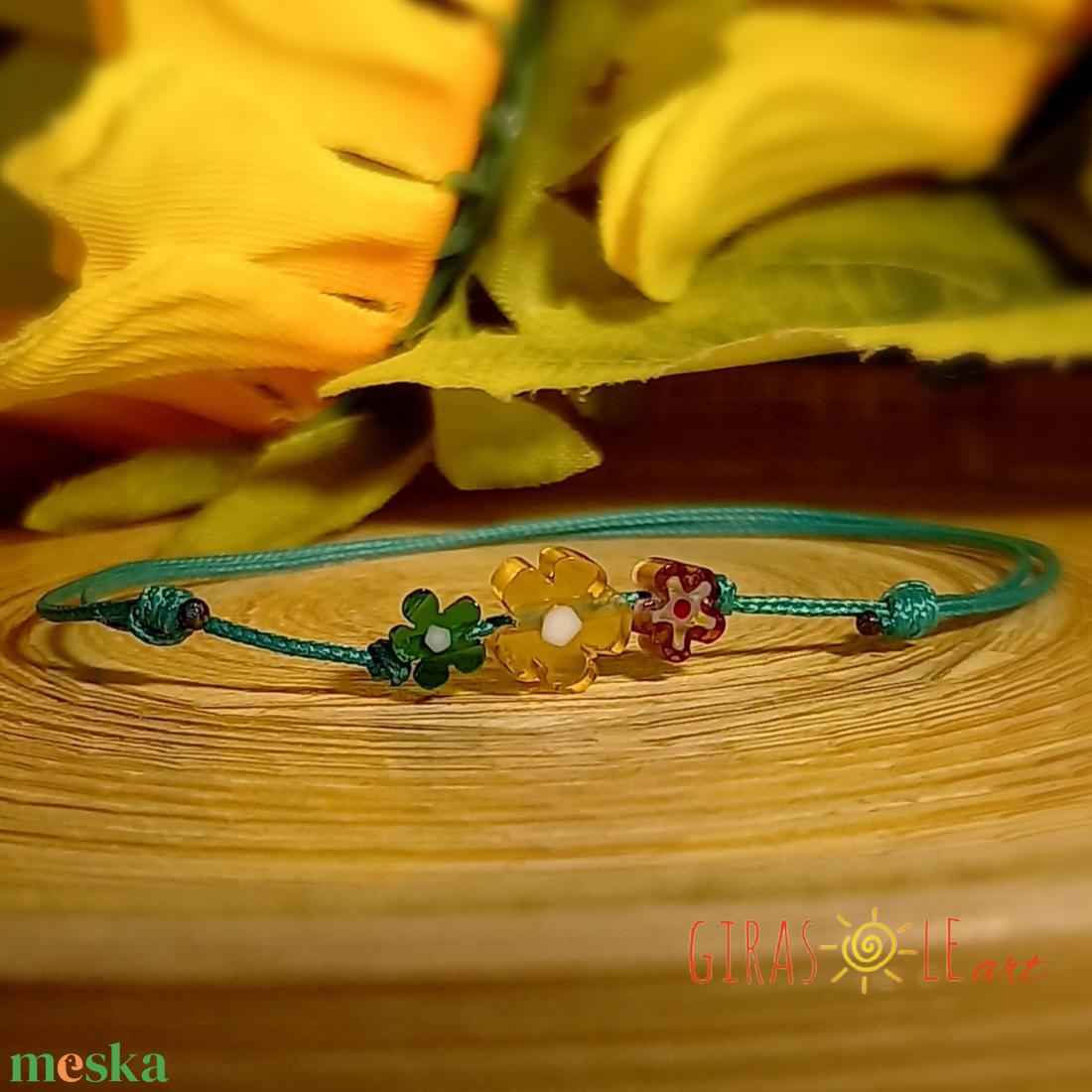 Kiskertem millefiori zsinórka - ékszer - karkötő - gyöngyös karkötő - Meska.hu