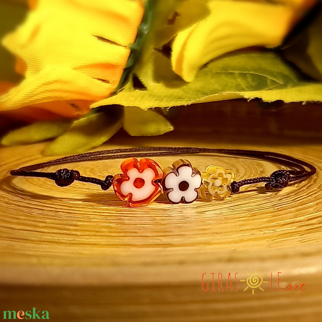 Kiskertem millefiori zsinórka - ékszer - karkötő - gyöngyös karkötő - Meska.hu