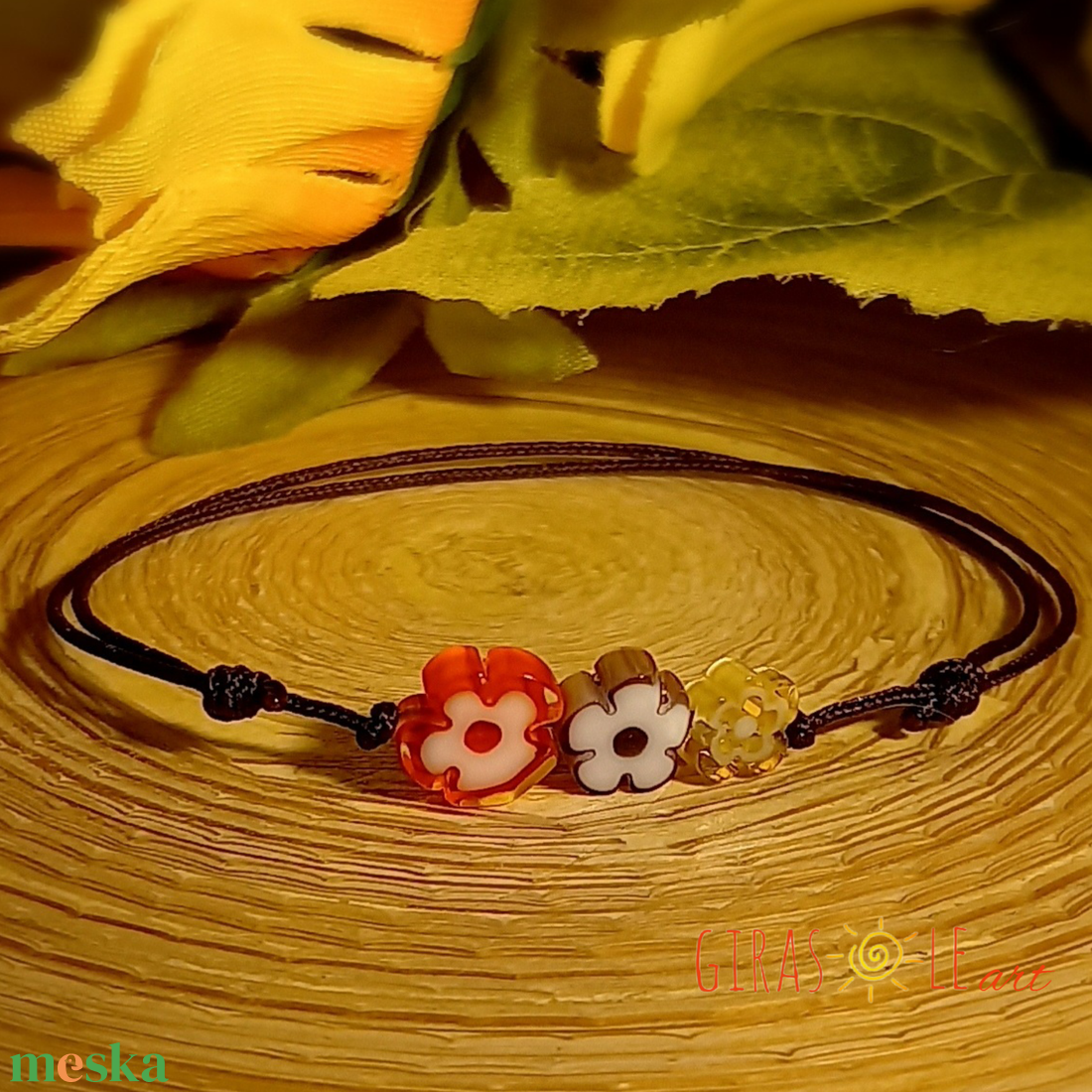 Kiskertem millefiori zsinórka - ékszer - karkötő - gyöngyös karkötő - Meska.hu