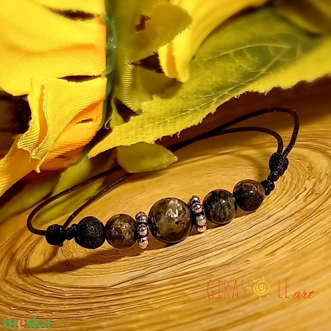 Gyöngyházas turmalin zsinórka - ékszer - karkötő - ásványkarkötő - Meska.hu