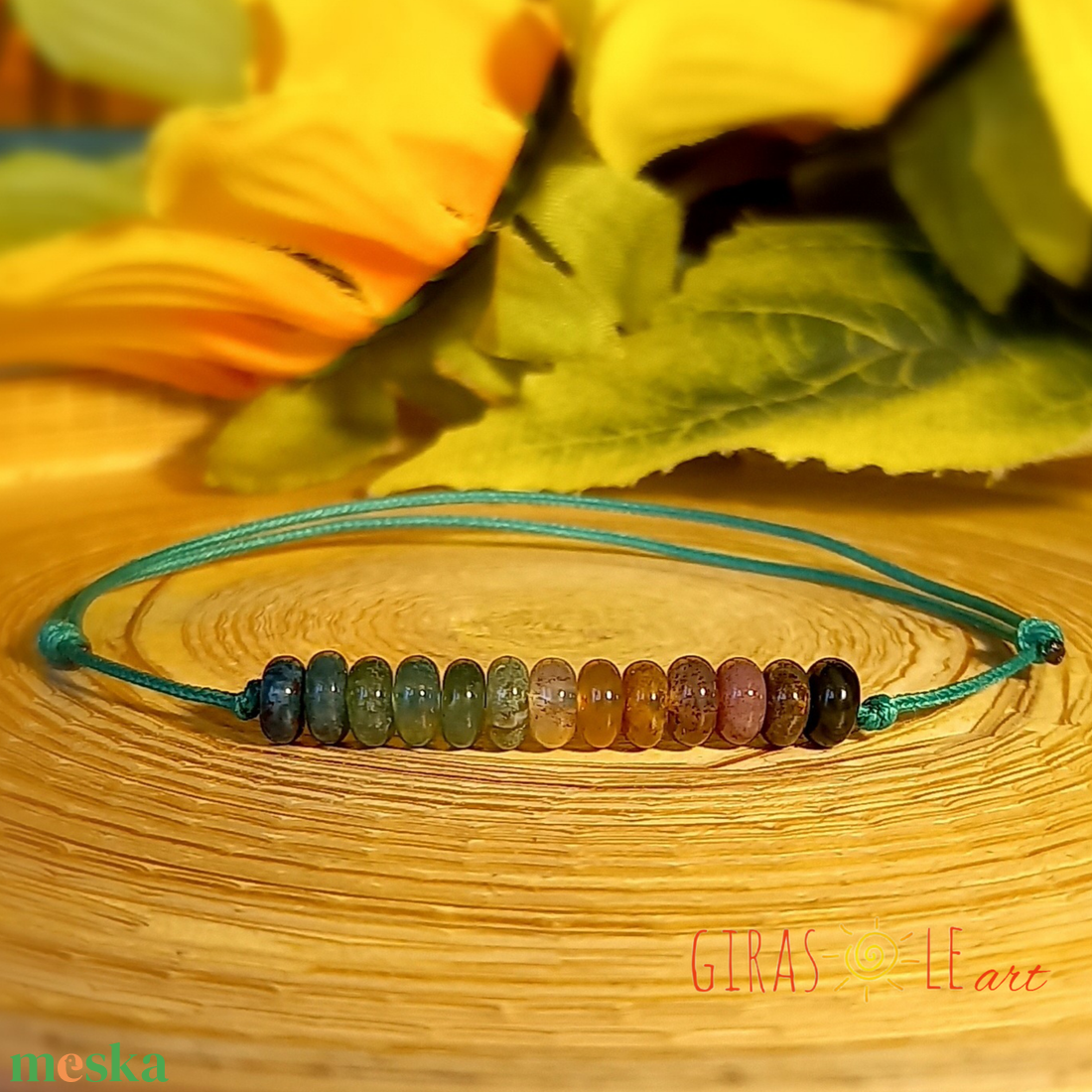 Szivárványos zsinórka karkötő  - ékszer - karkötő - ásványkarkötő - Meska.hu