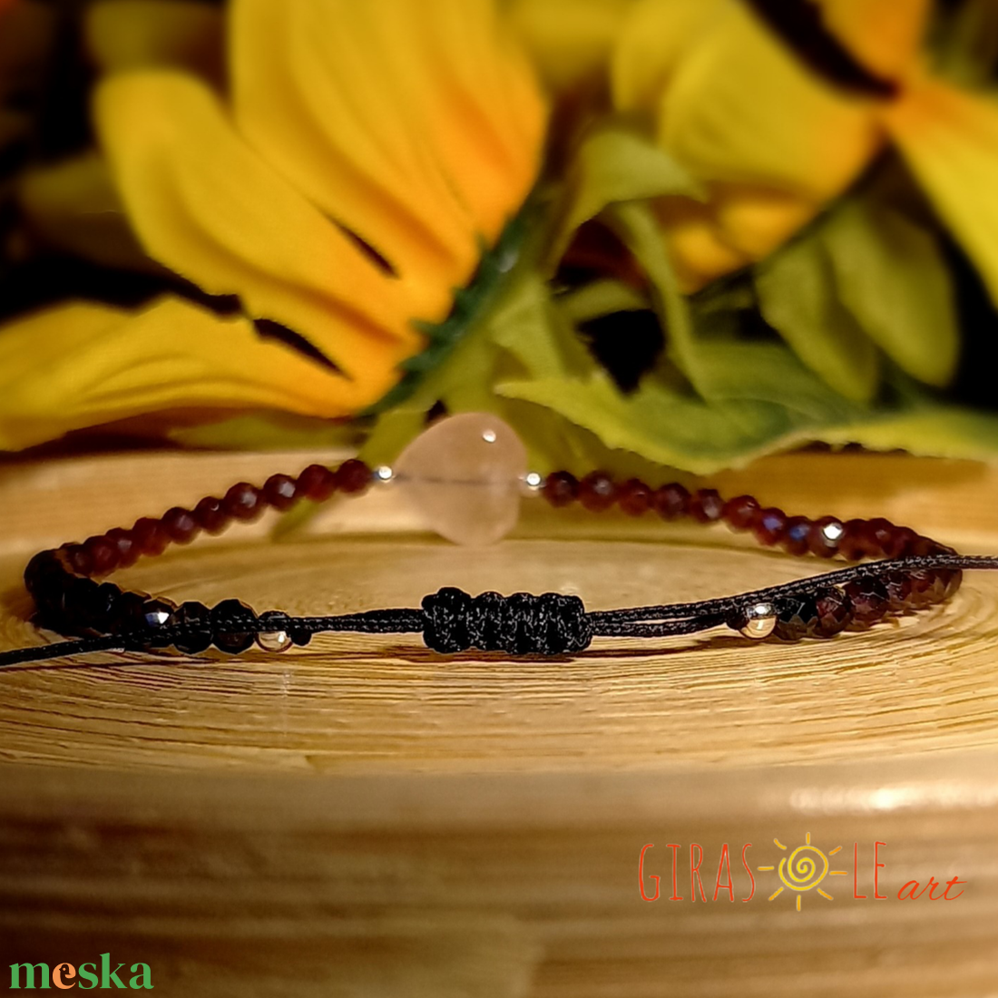 Szívecske - rózsakvarc-gránát karkötő  - ékszer - karkötő - ásványkarkötő - Meska.hu