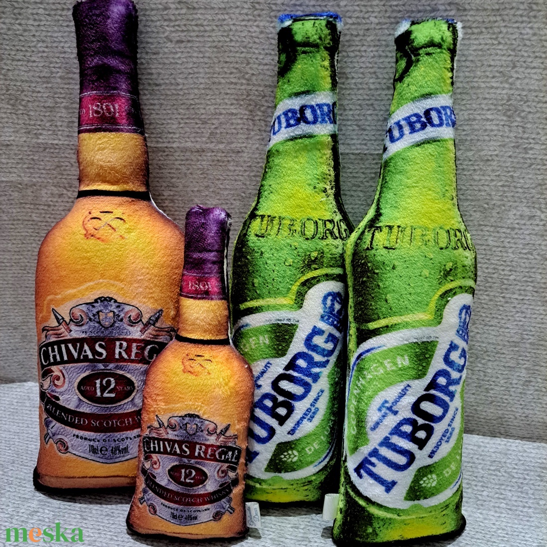 Whisky formapárna - bármilyen alkohol kérhető! - otthon & életmód - lakástextil - párna & párnahuzat - Meska.hu