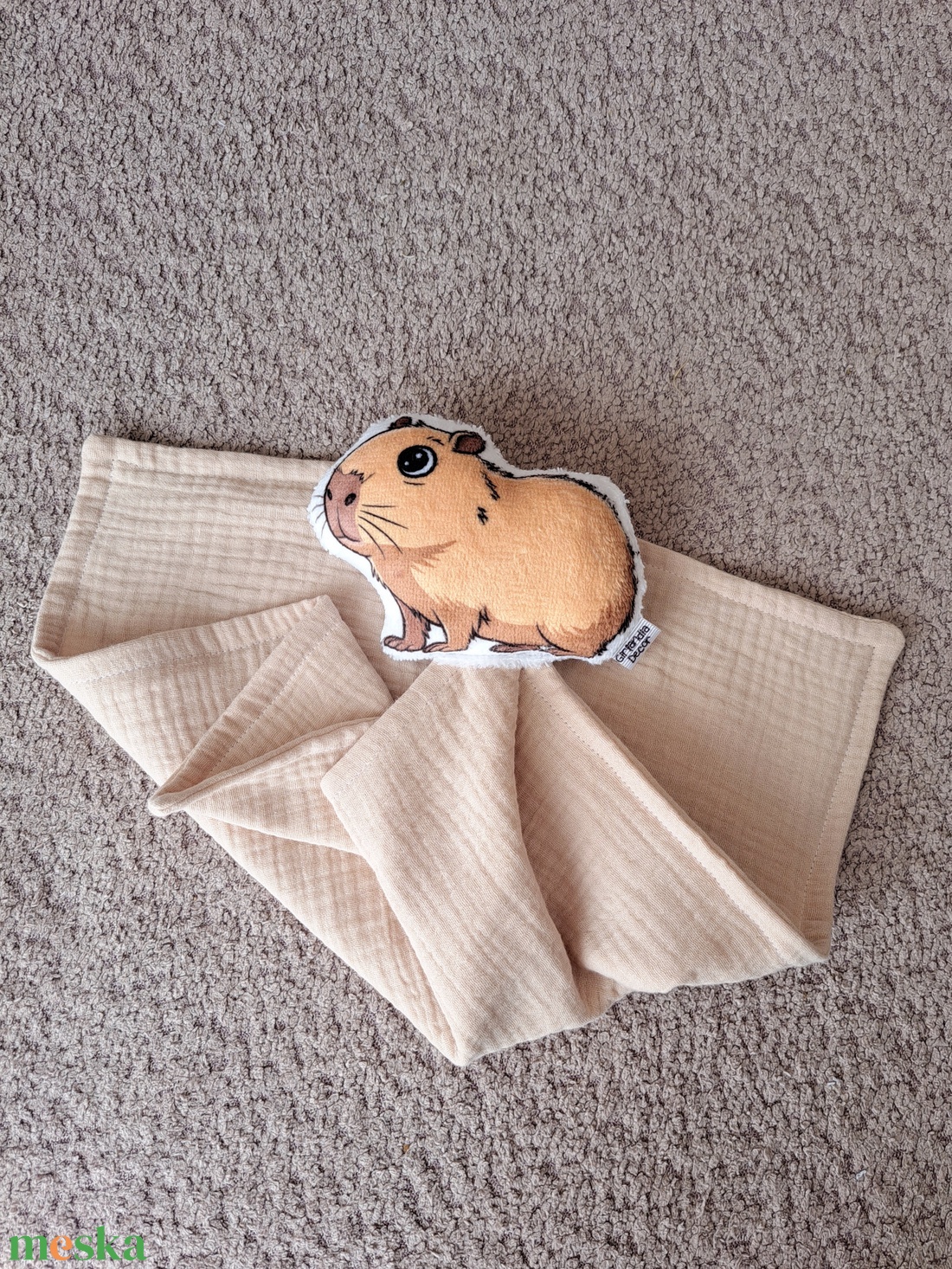 SzundiZoo szundikendő capybara - játék & sport - plüssállat & játékfigura - más figura - Meska.hu SzundiZoo szundikendő capybara - játék & sport - plüssállat & játékfigura - más figura - Meska.hu