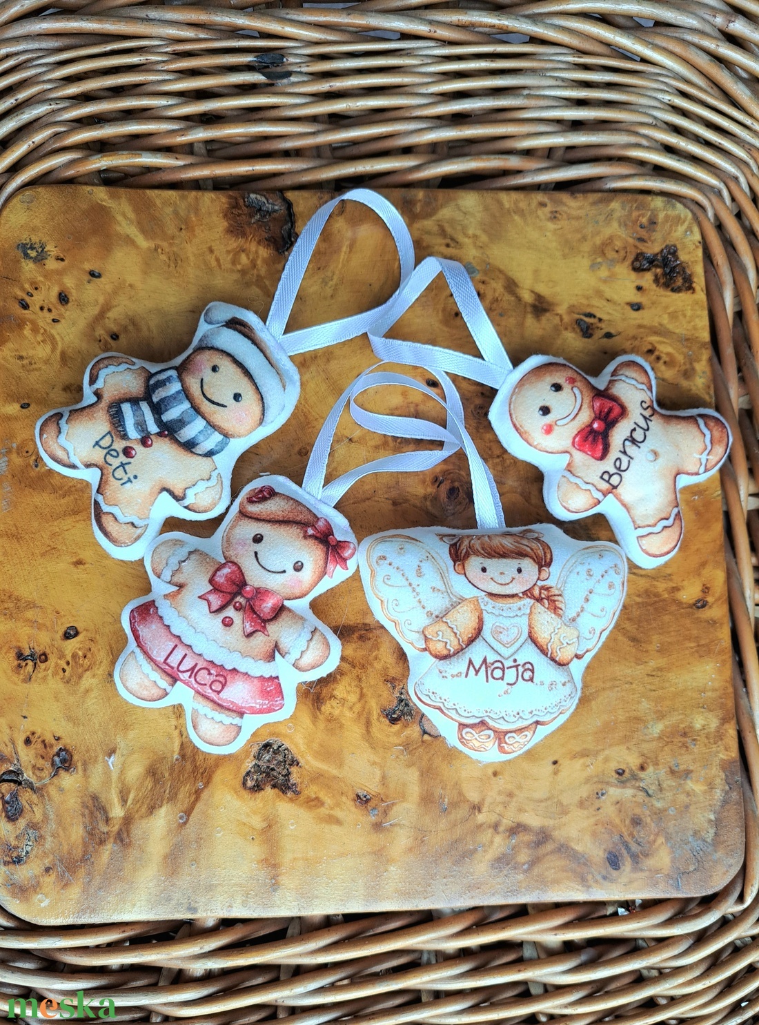 Mézeskalács figura díszek  - karácsony - karácsonyi lakásdekoráció - karácsonyfadíszek - Meska.hu