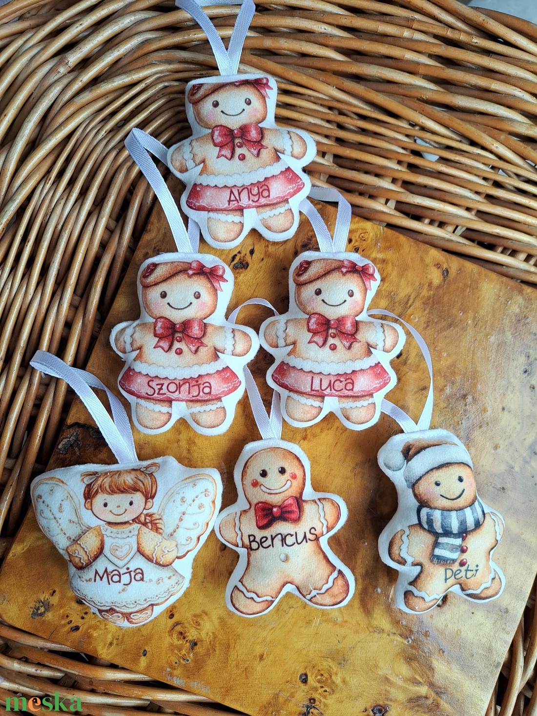 Mézeskalács figura díszek  - karácsony - karácsonyi lakásdekoráció - karácsonyfadíszek - Meska.hu