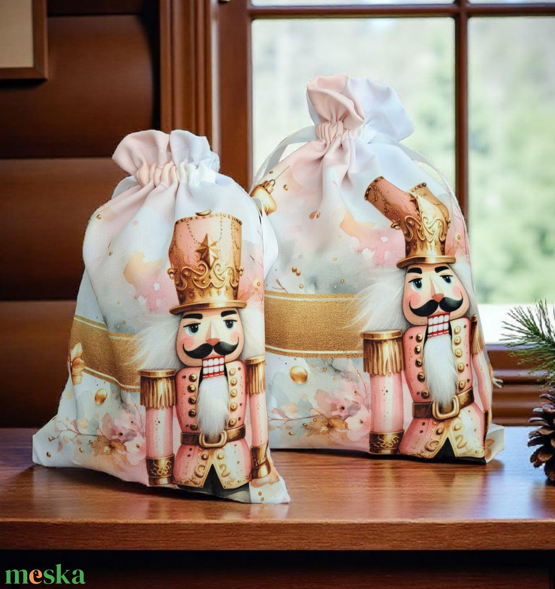 Pasztell rózsaszín-arany diótörő mikulás zsák  - karácsony - mikulás - mikulás zsák - Meska.hu Pasztell rózsaszín-arany diótörő mikulás zsák  - karácsony - mikulás - mikulás zsák - Meska.hu