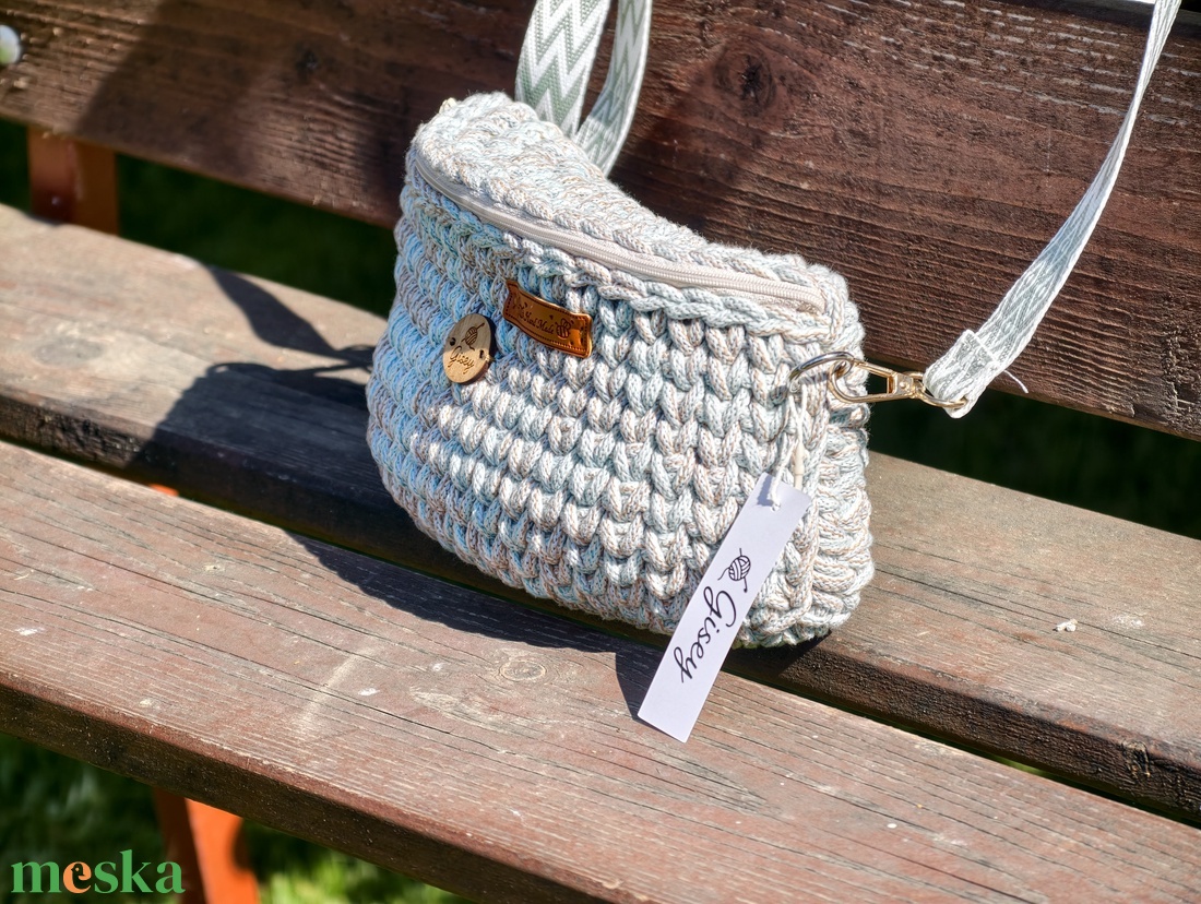 Gisey Türkíz Crossbody - táska & tok - kézitáska & válltáska - vállon átvethető táska - Meska.hu