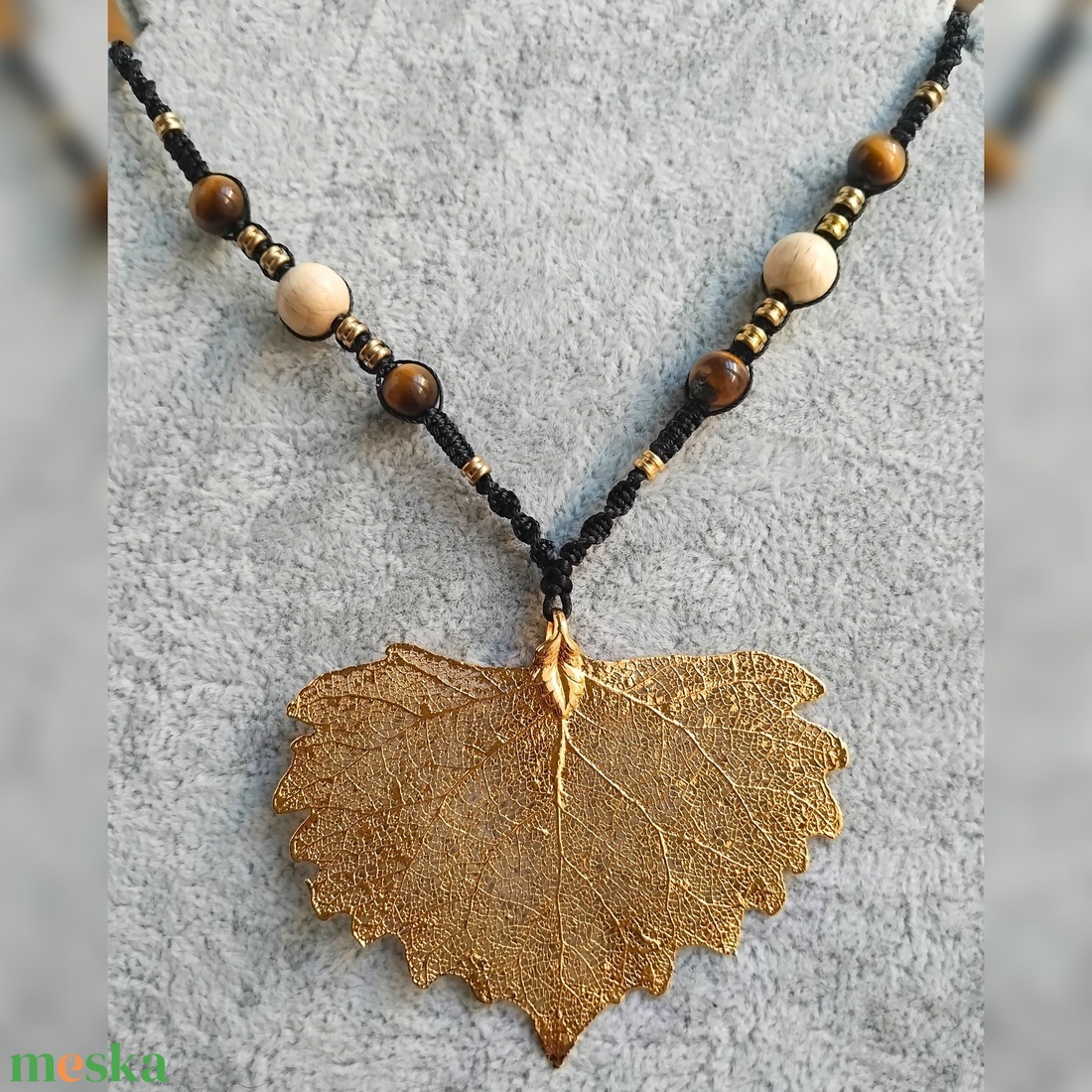 Falevél medálos nyaklánc - ékszer - nyaklánc - medálos nyaklánc - Meska.hu