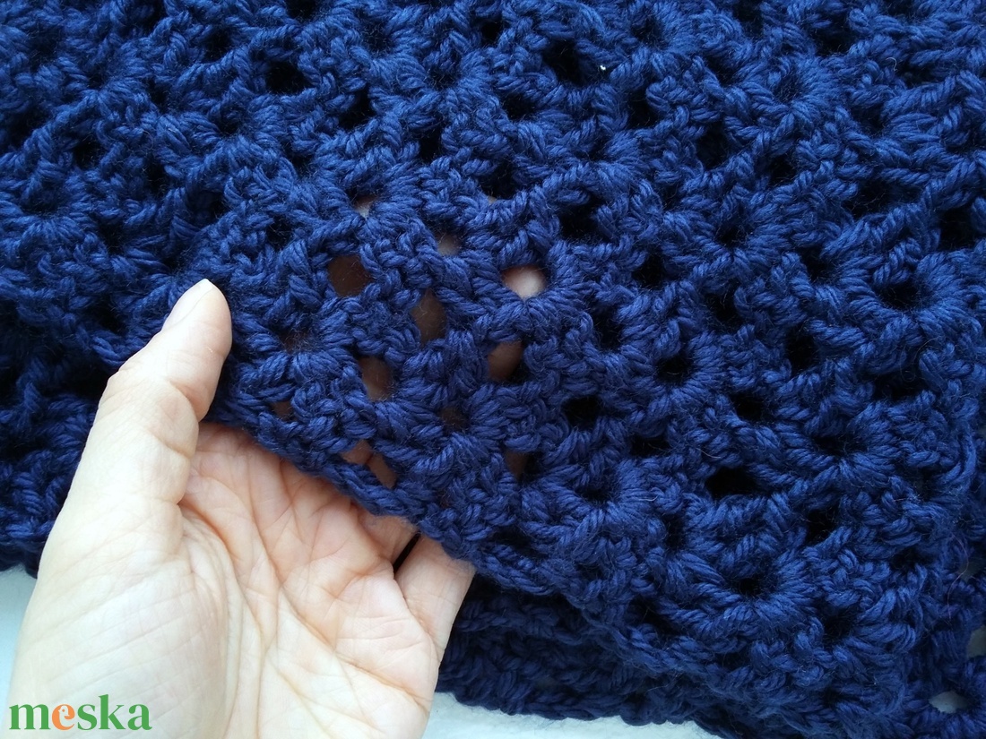 Farmerkék horgolt sál -  - Meska.hu