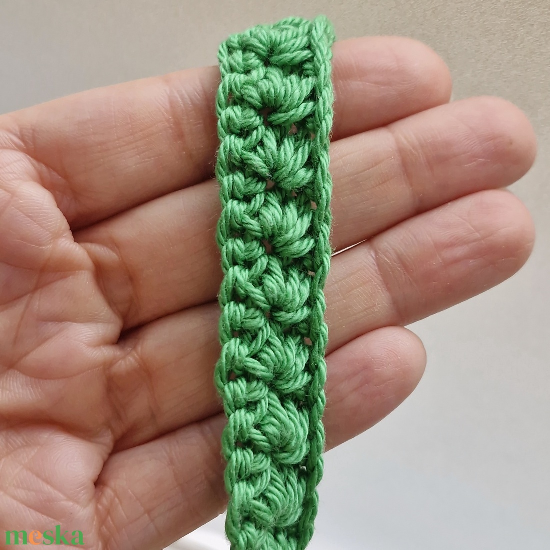 Horgolt zöld könyvjelző  egyedi kézműves darab - könyv & zene - könyvjelző - Meska.hu