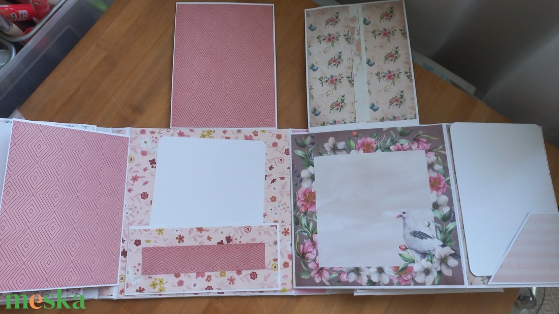 Romantikus scrapbook mini album - otthon & életmód - papír, írószer - album & fotóalbum - Meska.hu Romantikus scrapbook mini album - otthon & életmód - papír, írószer - album & fotóalbum - Meska.hu