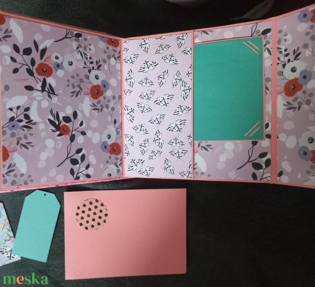 Boldogságos - scrapbook fénykép album - művészet - más művészeti ág - Meska.hu Boldogságos - scrapbook fénykép album - művészet - más művészeti ág - Meska.hu