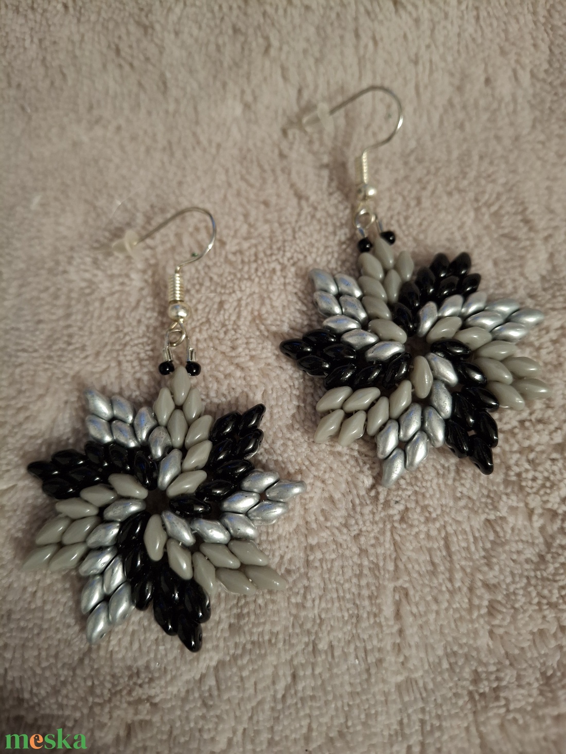 Gyöngy fülbevaló - ékszer - fülbevaló - lógó fülbevaló - Meska.hu