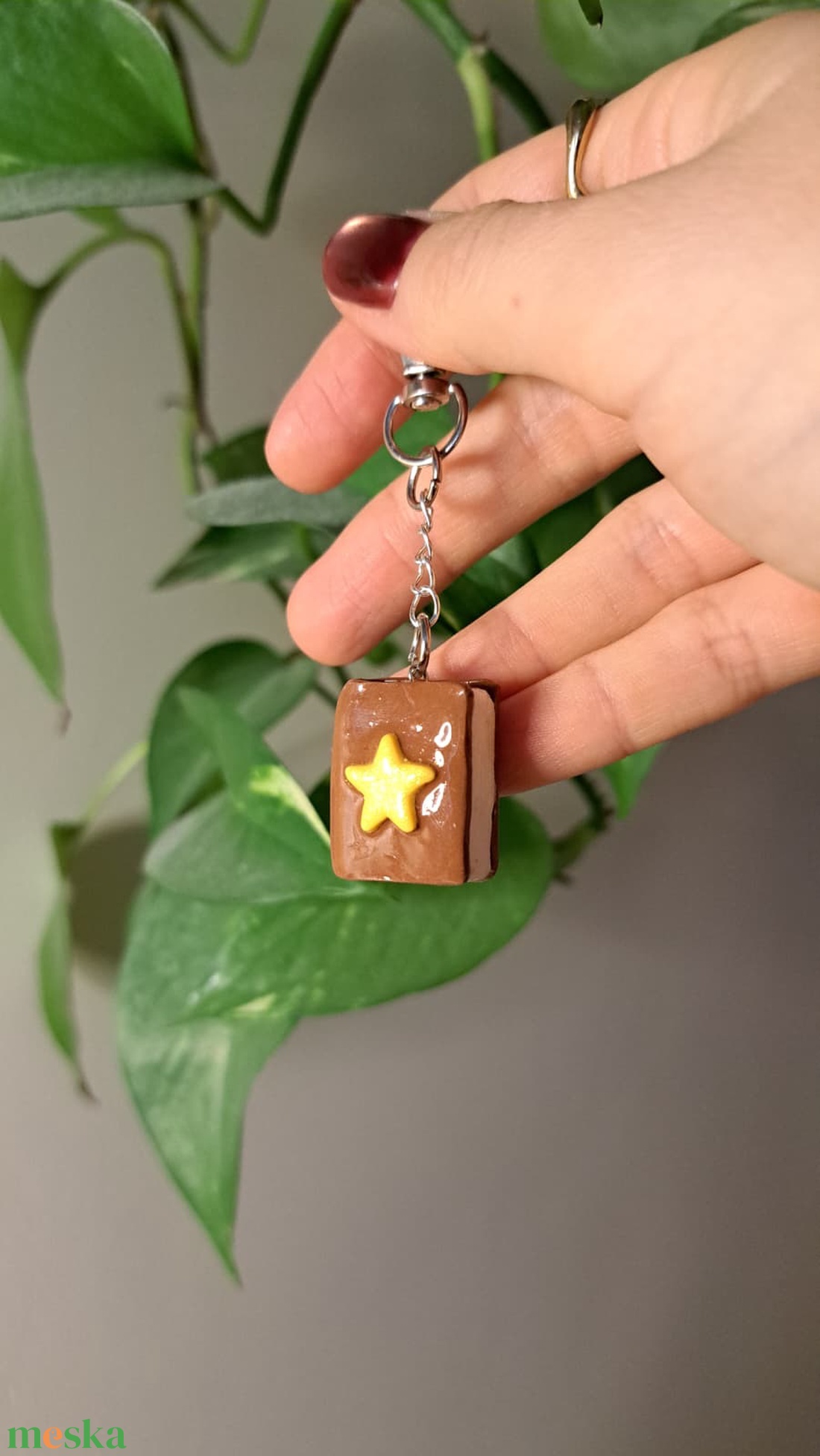 Könyves charm - fantasy - táska & tok - kulcstartó & táskadísz - táskadísz - Meska.hu