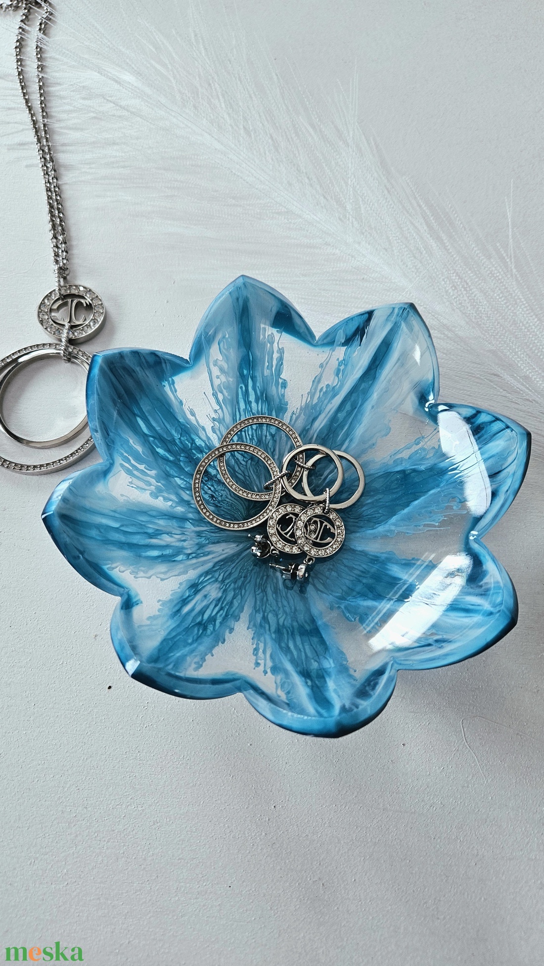 Virág alakú ékszertartó tálka - ékszer - ékszertartó - ékszertartó tál - Meska.hu