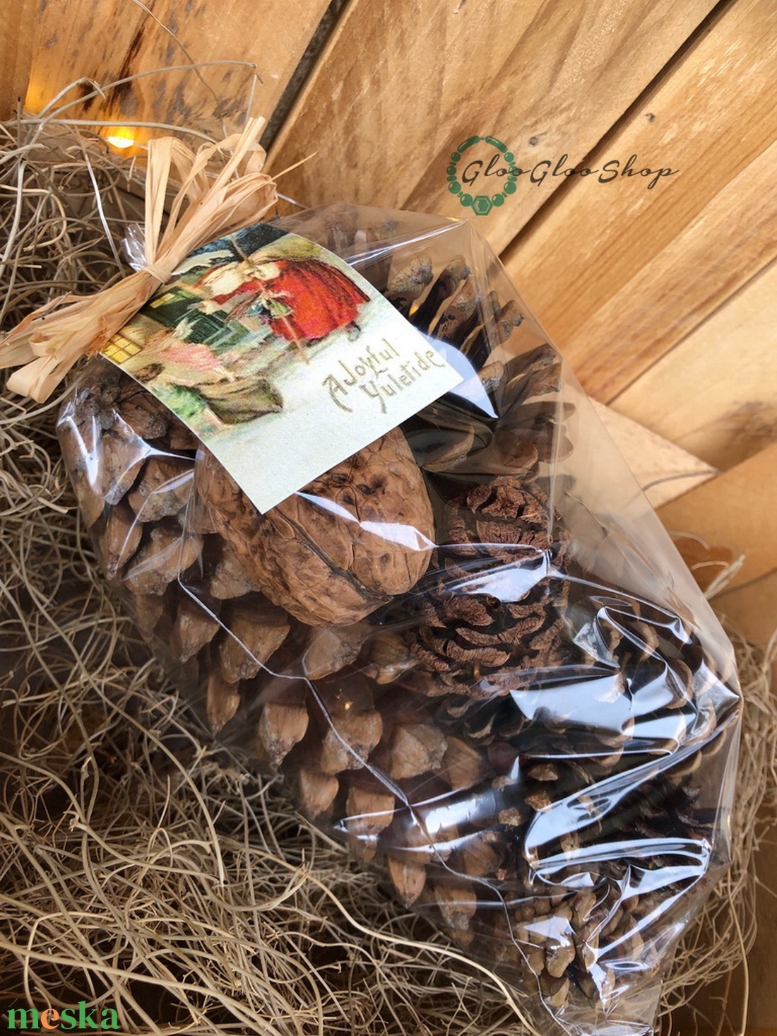 Fenyőtoboz válogatás különlegességekkel - kellékek & szerszámok - vegyes alapanyag - egyéb alapanyag - Meska.hu