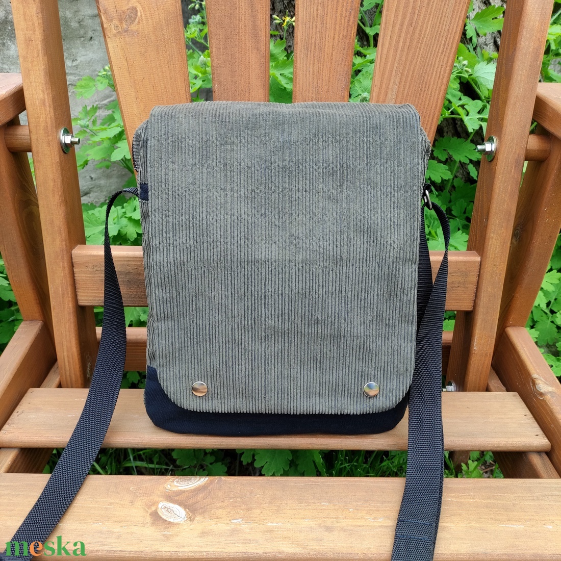 RENDELHETŐ- Férfi oldaltáska  - táska & tok - kézitáska & válltáska - tarisznya - Meska.hu