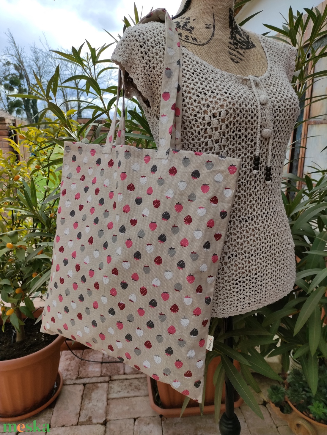Eper mintás szatyor - táska & tok - bevásárlás & shopper táska - shopper, textiltáska, szatyor - Meska.hu Eper mintás szatyor - táska & tok - bevásárlás & shopper táska - shopper, textiltáska, szatyor - Meska.hu
