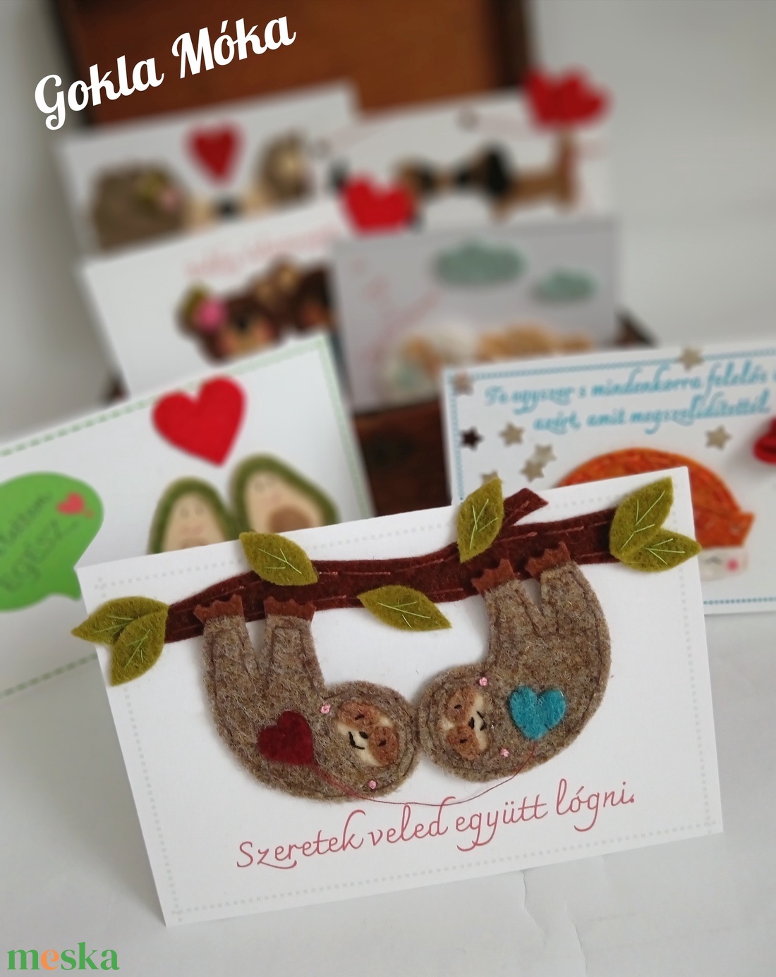 Szeretet lap (Valentin napra is.) lajhár - művészet - textilkép - egyéb - Meska.hu