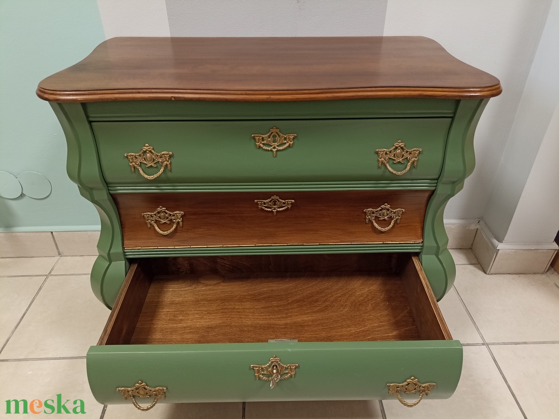 Felújított neobarokk kis komód - otthon & életmód - bútor - komód - Meska.hu