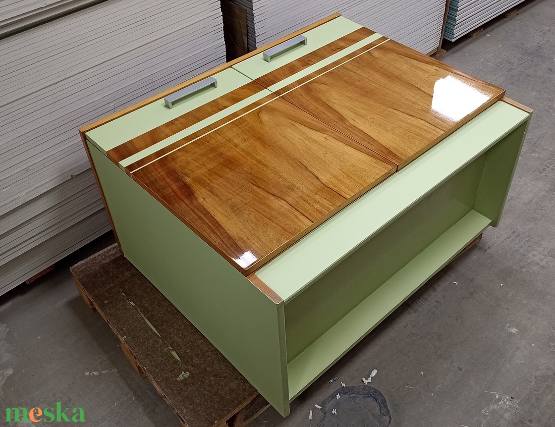 Felújított kétajtós komód - otthon & életmód - bútor - komód - Meska.hu