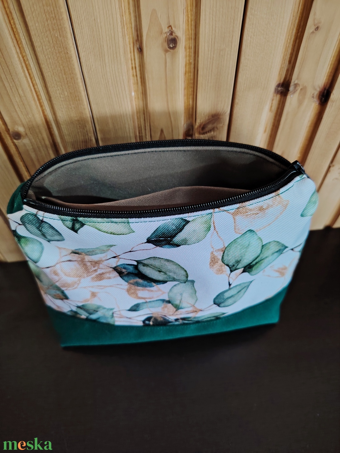 Nesszeszer belső válaszfallal - táska & tok - neszesszer - Meska.hu